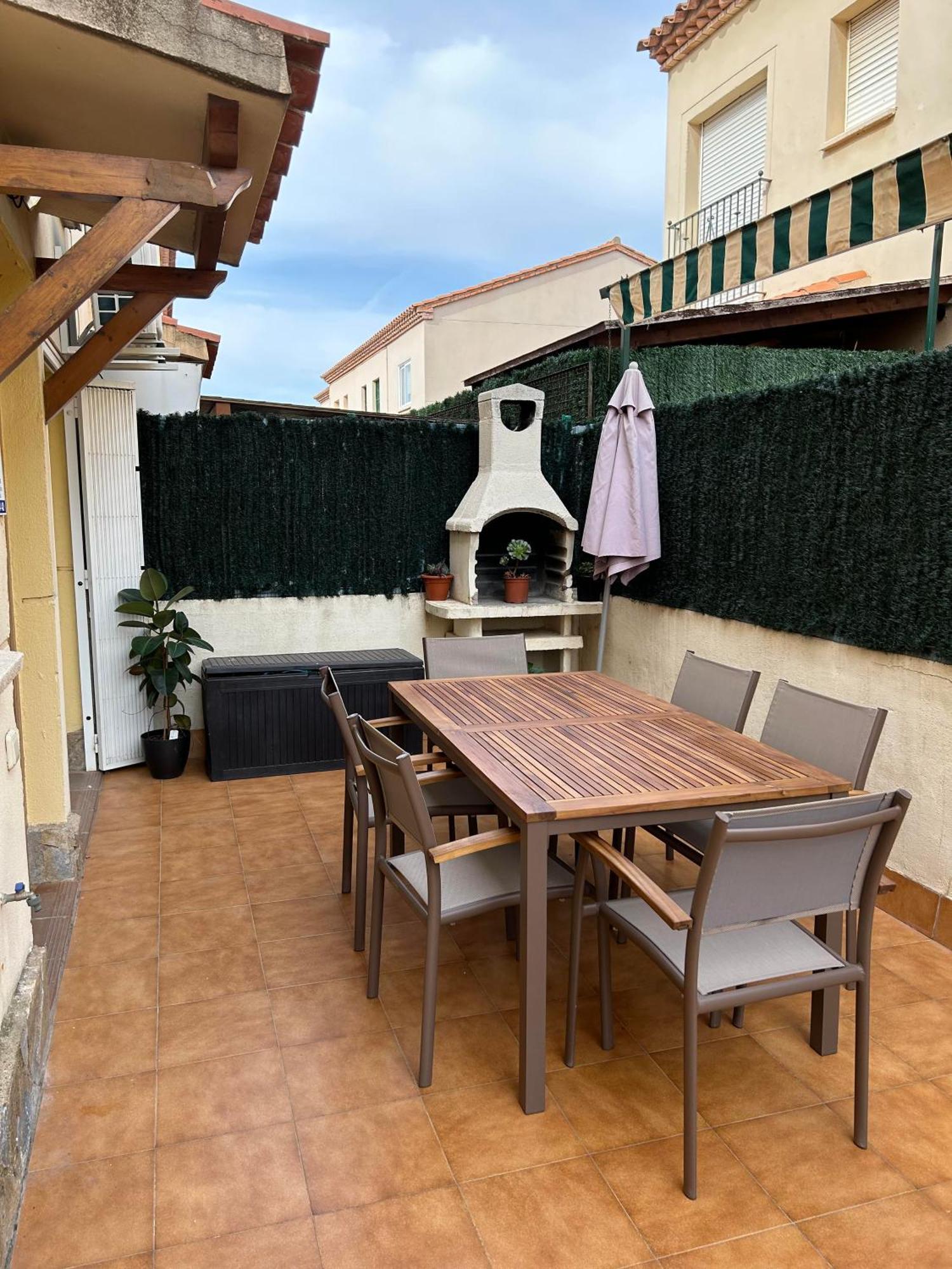 Casa Adosada En Vilafortuny, Cambrils Luaran gambar